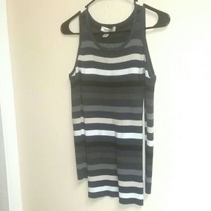 Motherhood Maternity long sleeve cold shoulder